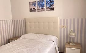 Centrico Apartamento De 2 Habitaciones By Bebalmy